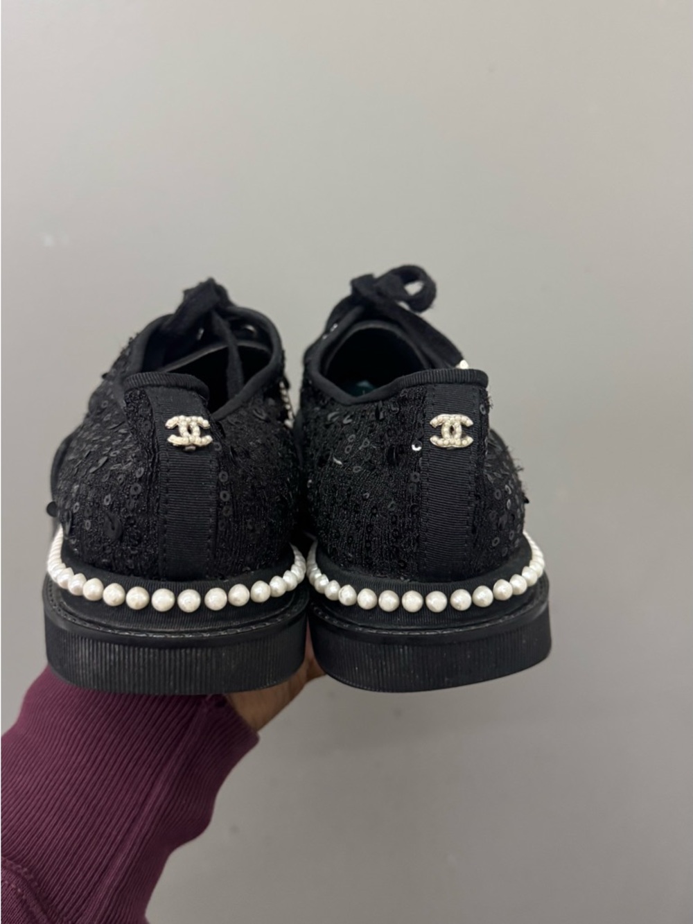 Chanel Black Tweed Sequins Lace Up Pearl Sneaker Shoes Size 37 /US 7 Auth. - Picture 5 of 10